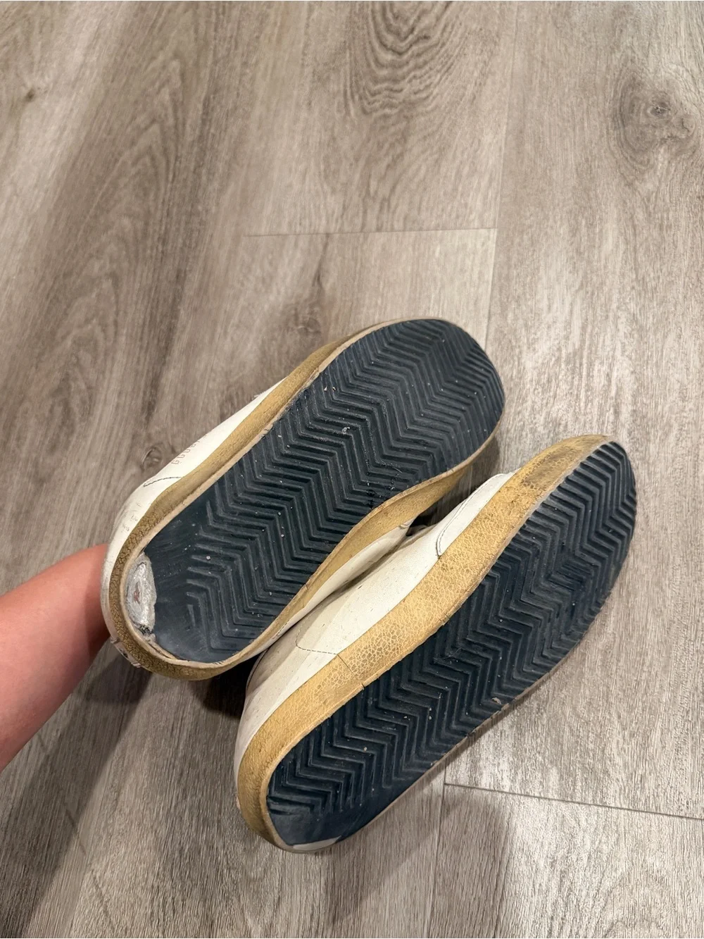 Golden Goose Super-Star Sneaker with pink glitter star